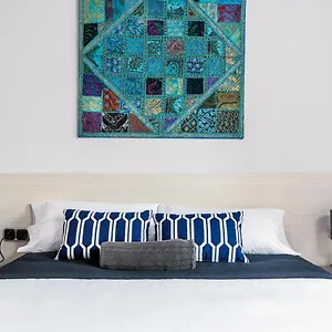 https://zurriola-surf.sansebastianhotels.net